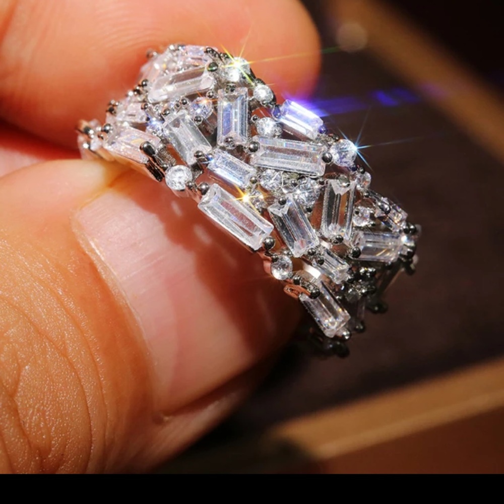 Geometric Band Ring - Picture 2 of 3
